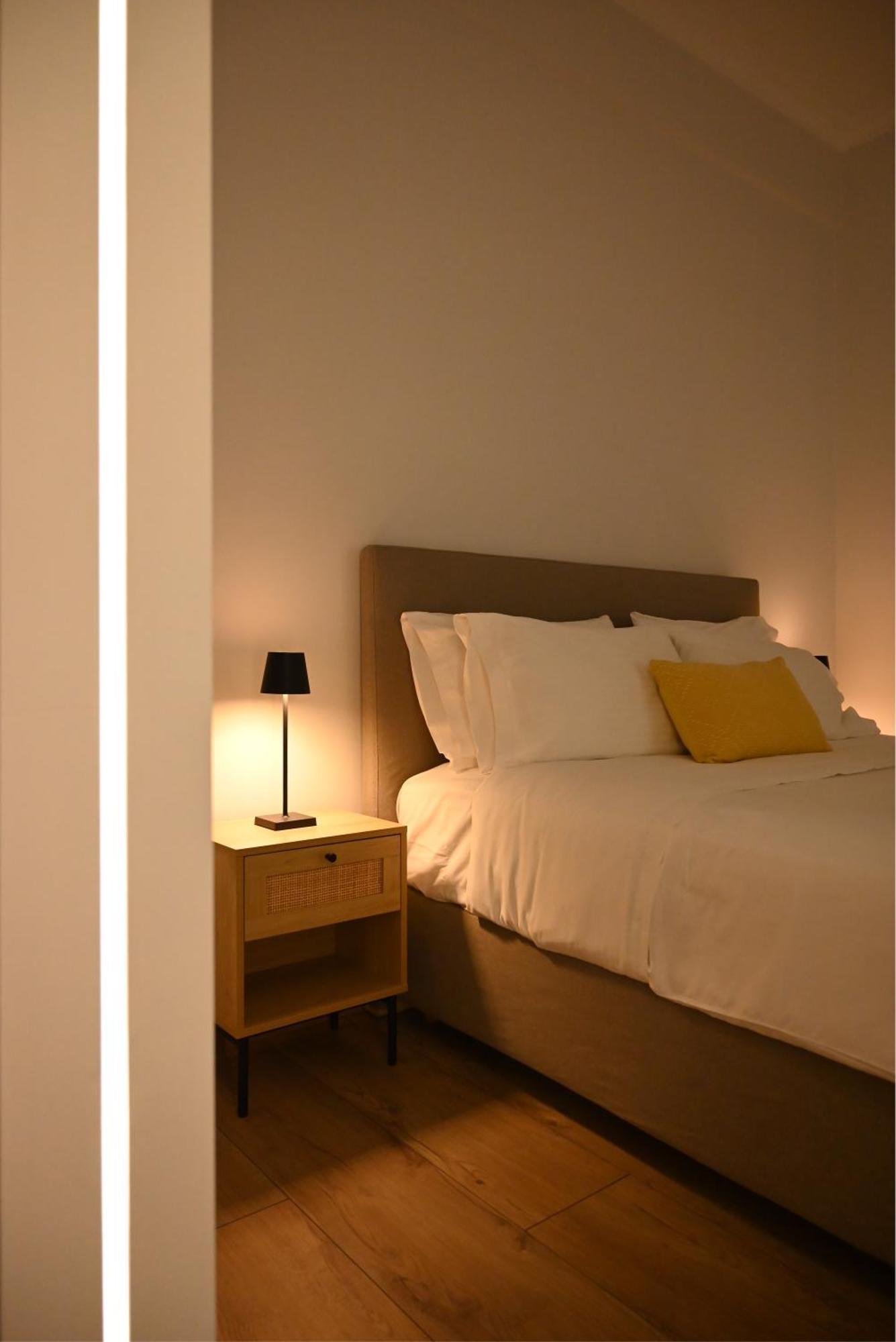 Minimal Apartment On The Shadow Of The Acropolis Atena Exterior foto