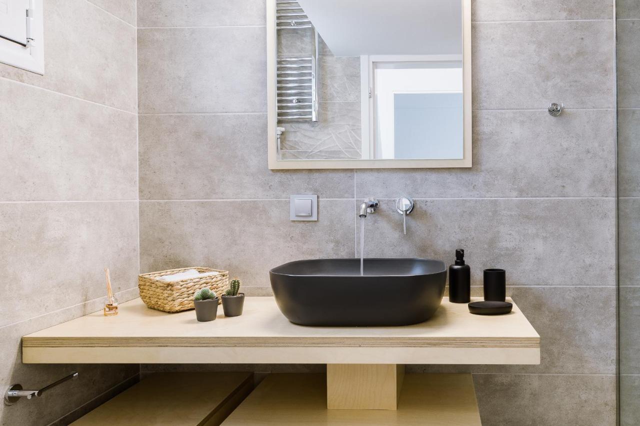 Minimal Apartment On The Shadow Of The Acropolis Atena Exterior foto