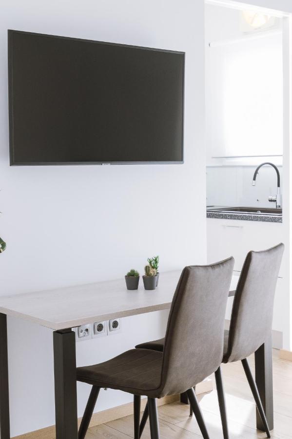 Minimal Apartment On The Shadow Of The Acropolis Atena Exterior foto